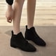 thumbnail image 5 of Botines mujer 2023 Otoño / Invierno Nuevas botas de mujer de tacón bajo de tubo corto de gamuza europea y americana Punta delantera con cordones Botas de moda de tacón grueso de color (Black 6.5), 5 of 7