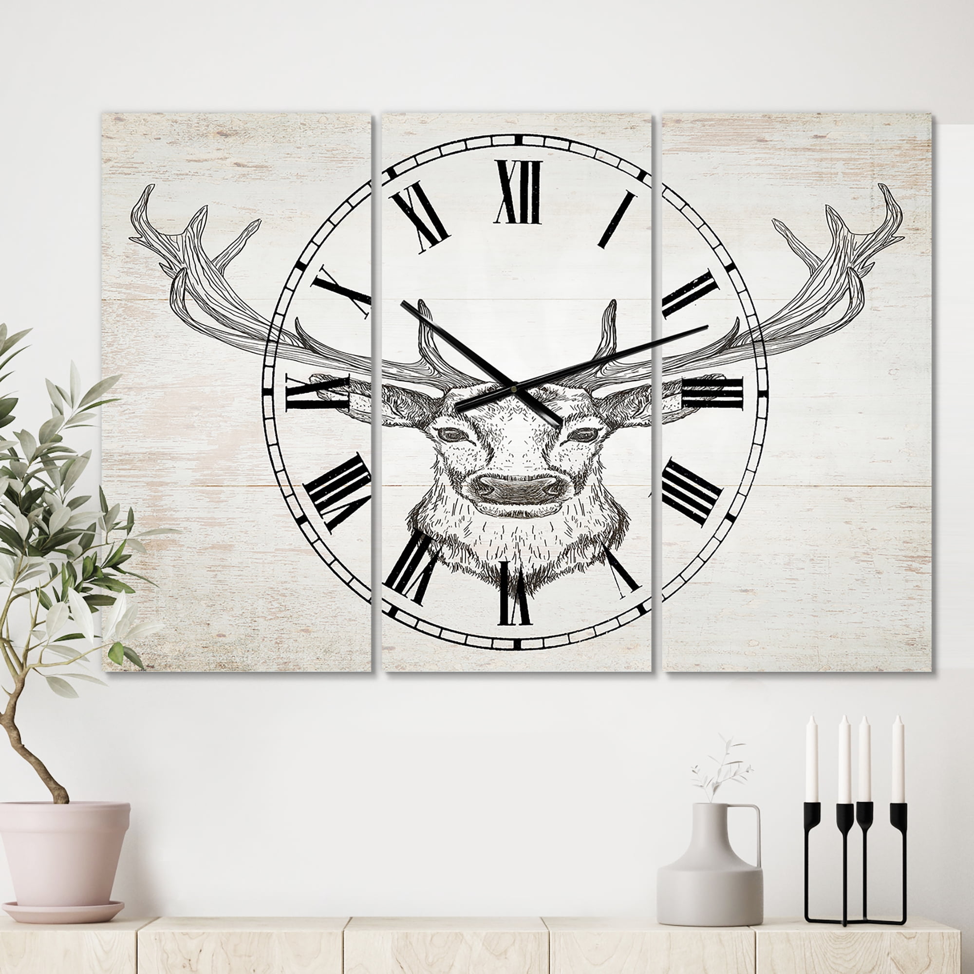 Designart 'Deer Wild and Beautiful II' Traditional Wall Clock