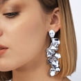 thumbnail image 3 of Pendientes Largos Pétalos de Flor Pendientes Diseño Maduro y Elegante Empalme Pendientes Pendientes, 3 of 4