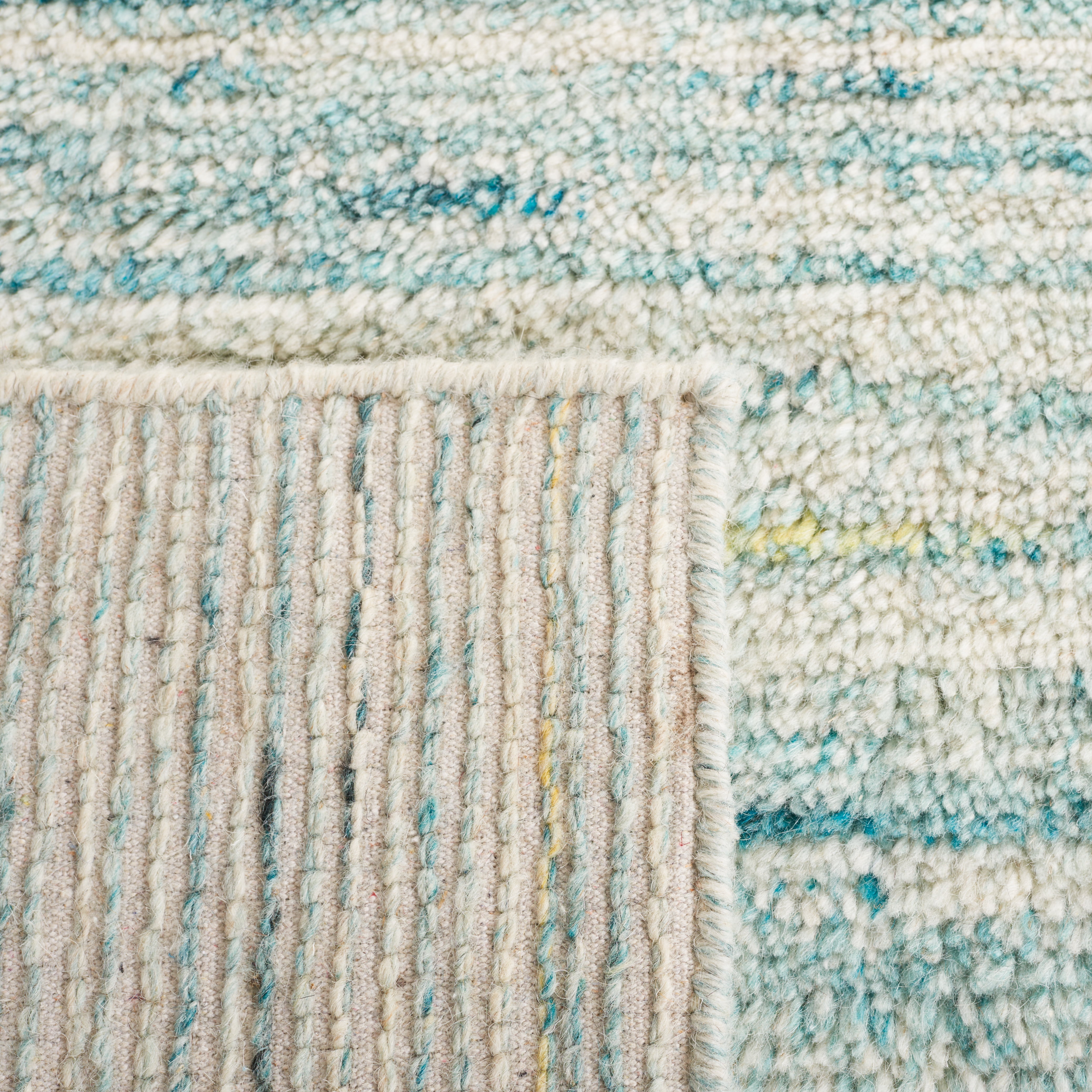 SAFAVIEH Casablanca Katharine Distressed Area Rug, Turquoise/Ivory, 3' x 5'