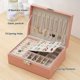thumbnail image 4 of Caja de joyería de cuero, almacenamiento de joyas para pulseras de aretes de anillo almacenamiento de relojes, mejor regalo para el día de San Valentín esquí esquí Gafas de esquí, 4 of 5