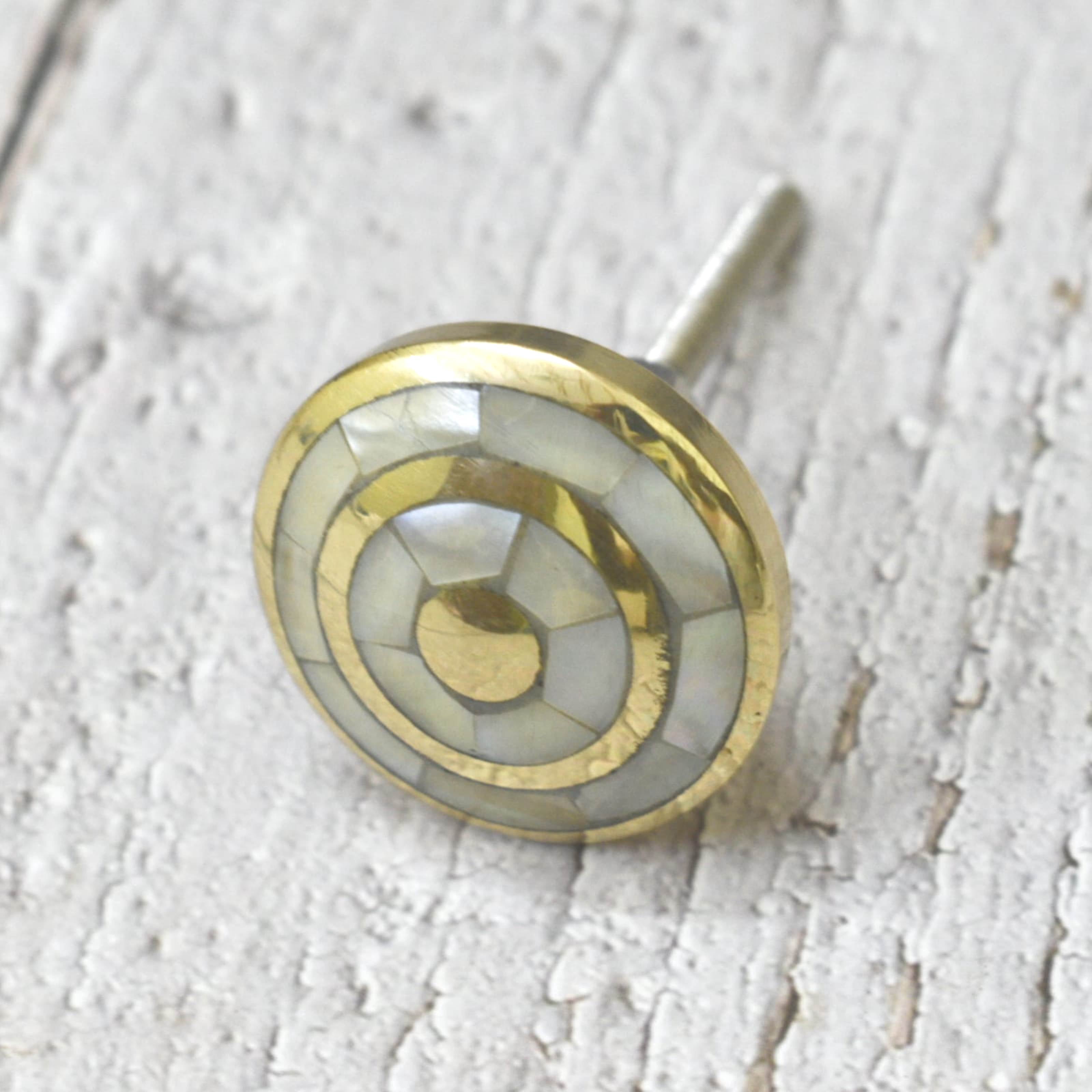 India House Mother of Pearl Dresser Pull Knob,Gold Drawer Knob,Beautiful Gold Metal,Brass Knobs, Pulls, Elegant,Unique, Decorative Cabinet Pulls, set of 6