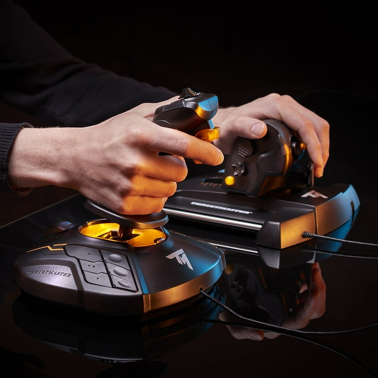 Thrustmaster T-16000M FCS Flight Pack - PC Joystick and Thrustmaster T-16000M FCS Flight Pack - PC Joystick and