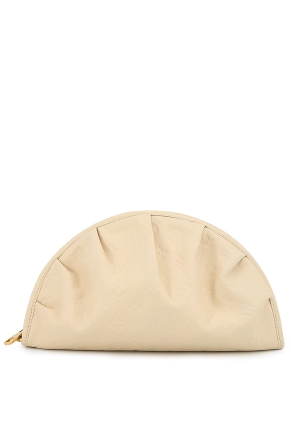 Pre-Owned Louis Vuitton Monogram Gyoza Pouch M26186 LOUIS VUITTON Clutch