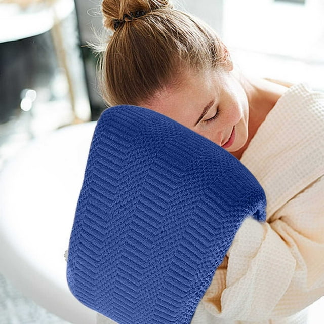 pstuiky Toalla de baño de forro polar para mujer, ideal para el hogar, absorbente, perfecta para estudiantes, fiestas y duchas. También sirve como toalla para secarse, ideal para parejas y adultos.