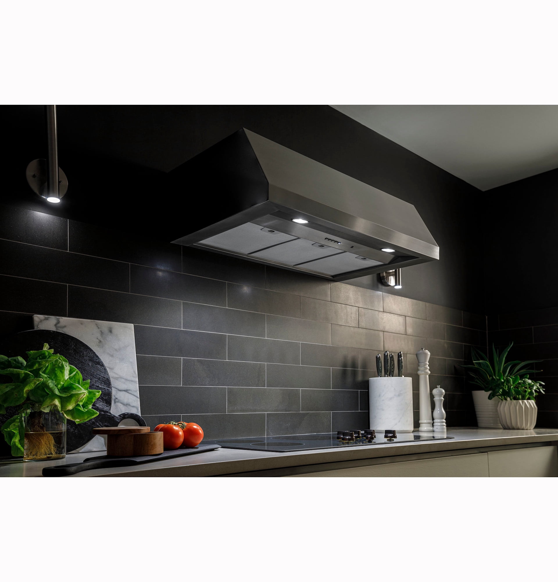 Ge Profile UVW8364SPSS 600 Cfm 36" Wide Wall Mounted Range Hood - Stainless Steel