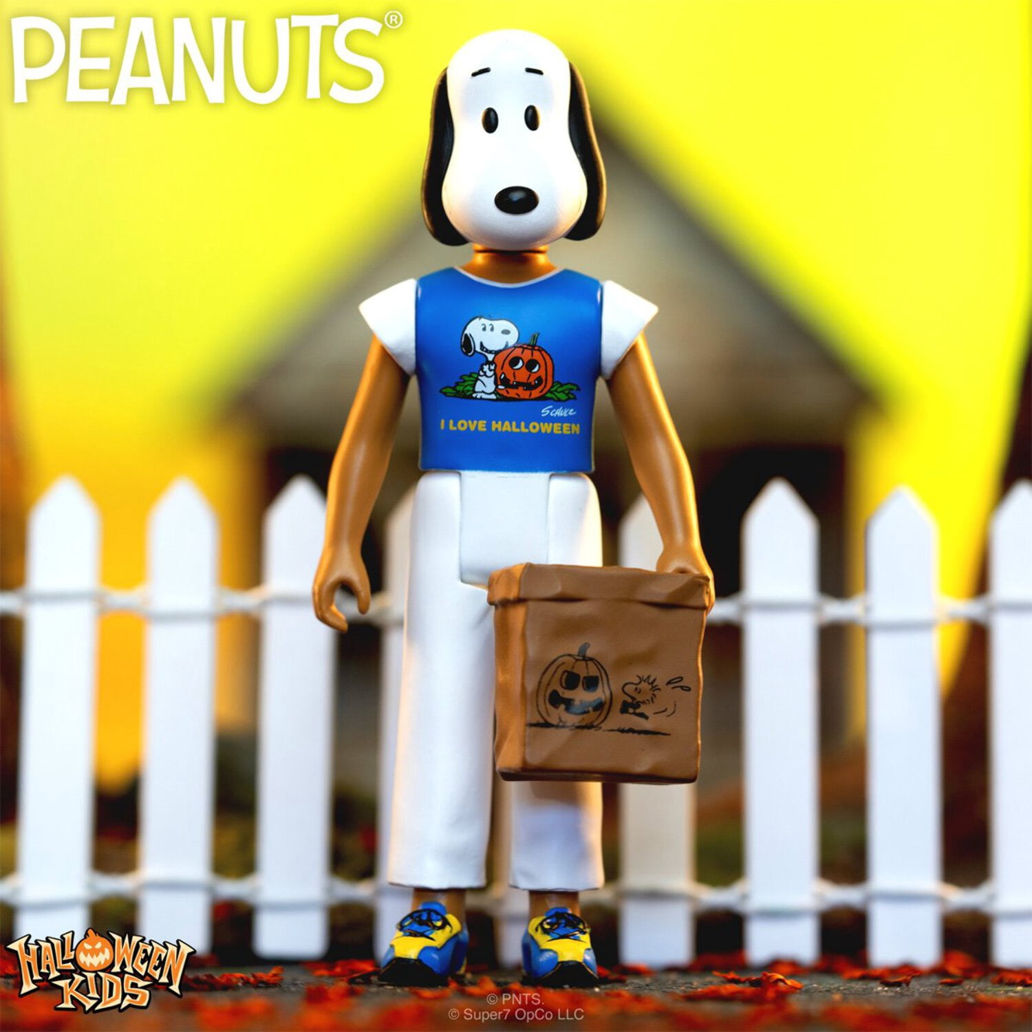 Halloween Kids Snoopy Girl (Peanuts) ReAction Figure