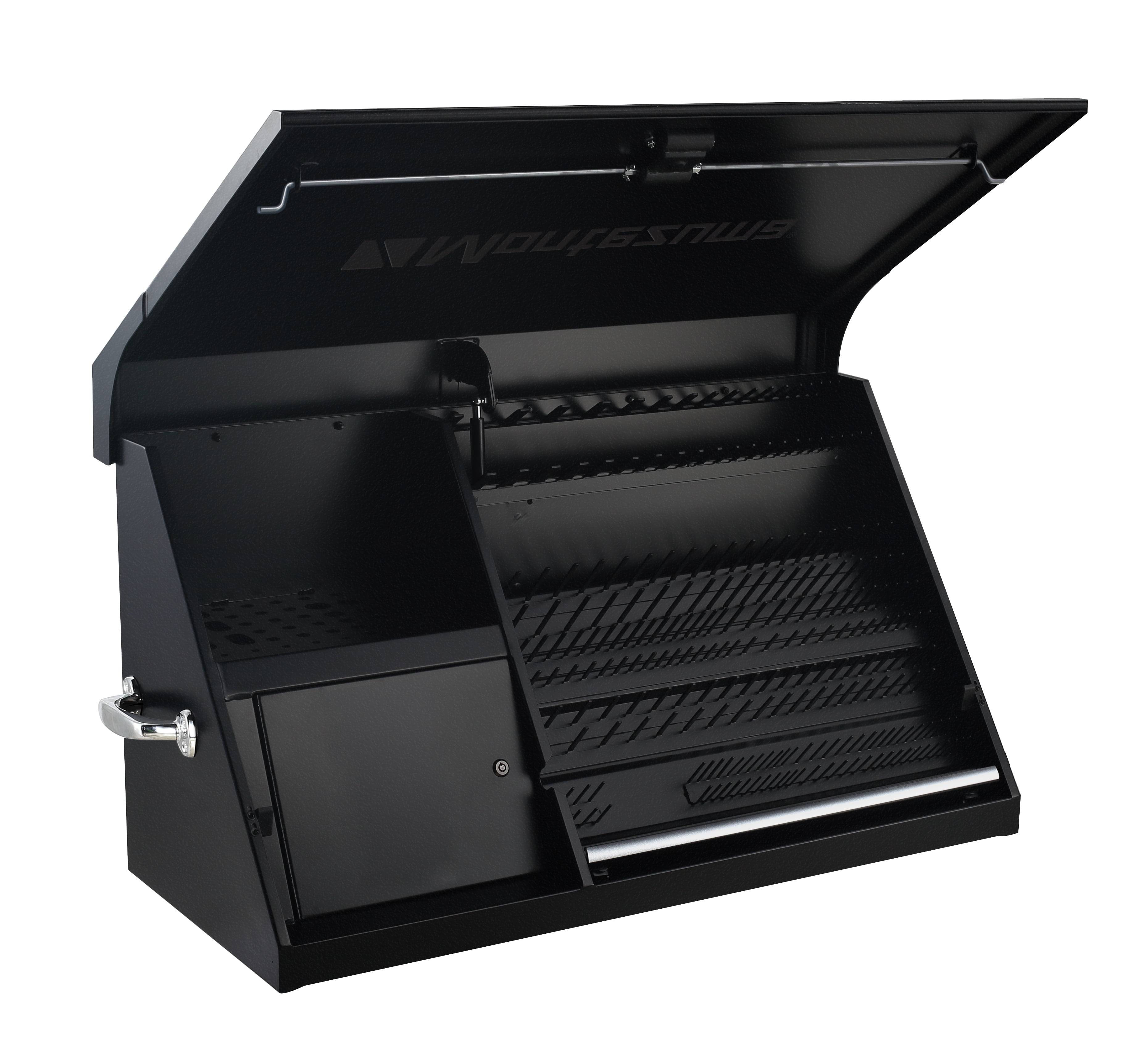 Montezuma 41" x 18" Steel Triangle Tool Box, Black