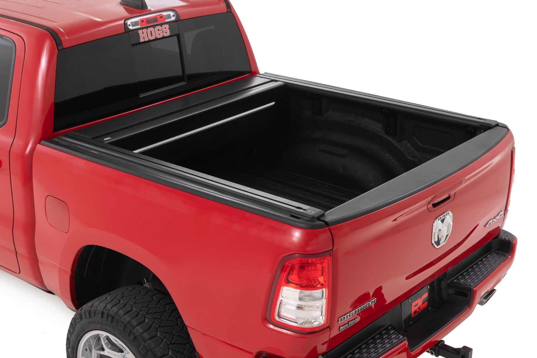 Rough Country Powered Retractable Bed Cover for 19-26 Ram 1500 | 5'7 - 51307550