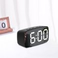 thumbnail image 4 of Reloj despertador LED para dormitorio, espejo con batería/escritorio, brillo ajustable, 12/24 horas de maquillaje Espejo negro, 4 of 8