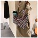 thumbnail image 1 of Bolso de mujer Yinane CheckerBoard Rosa, 1 of 8