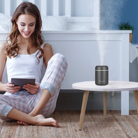

Kinscoter Colorful Cool Mini USB Personal Desktop Humidifier with Auto Shut-off 2 Mist Modes