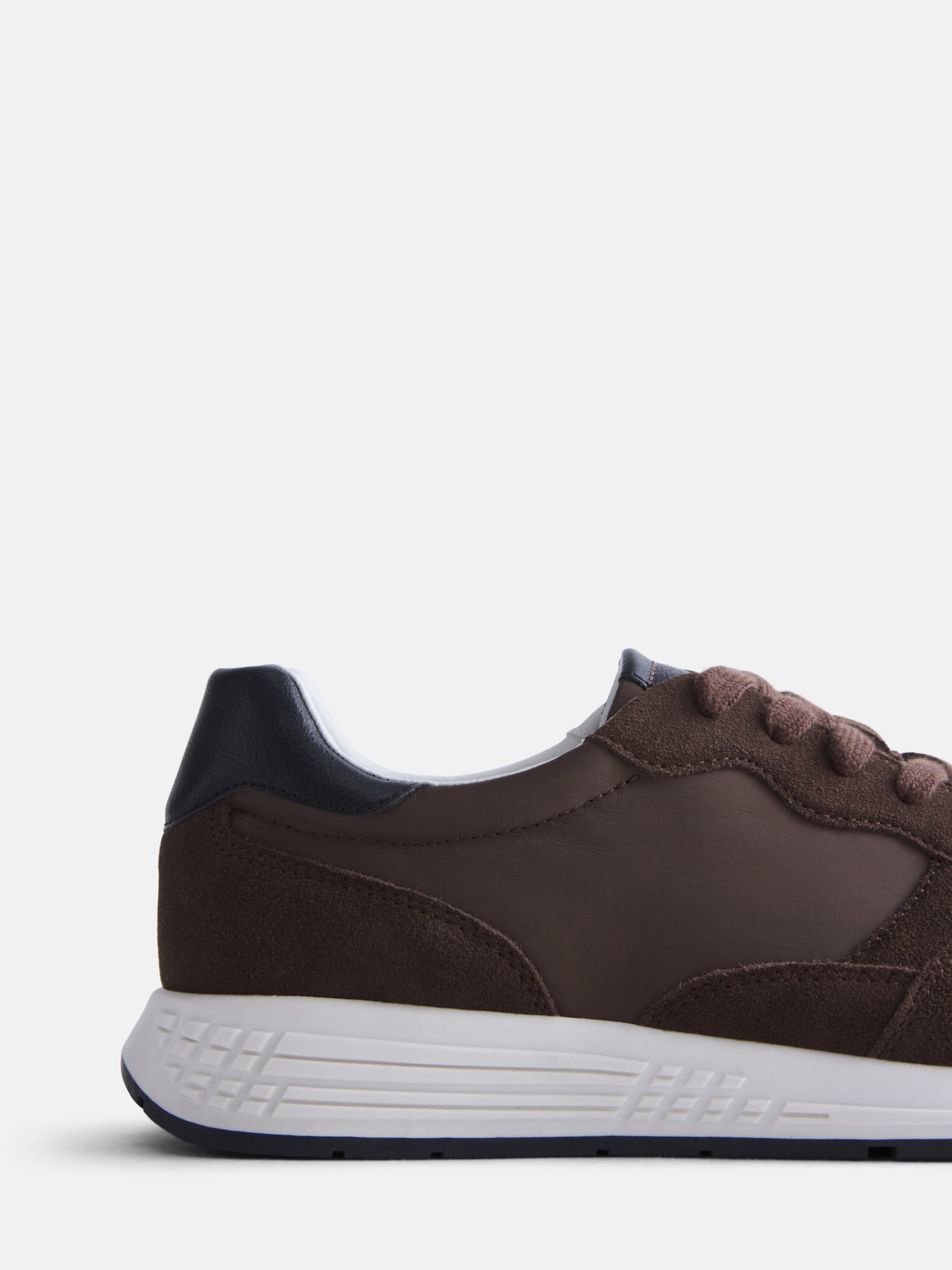 Free Assembly Men's Classic Sneakers