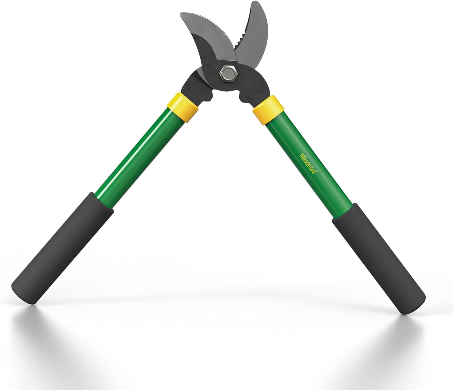 Miracle-Gro 15 in. Bypass Lopper, Carbon Steel Blade, 1 in. Cutting Capacity & Comfort Grip Handles