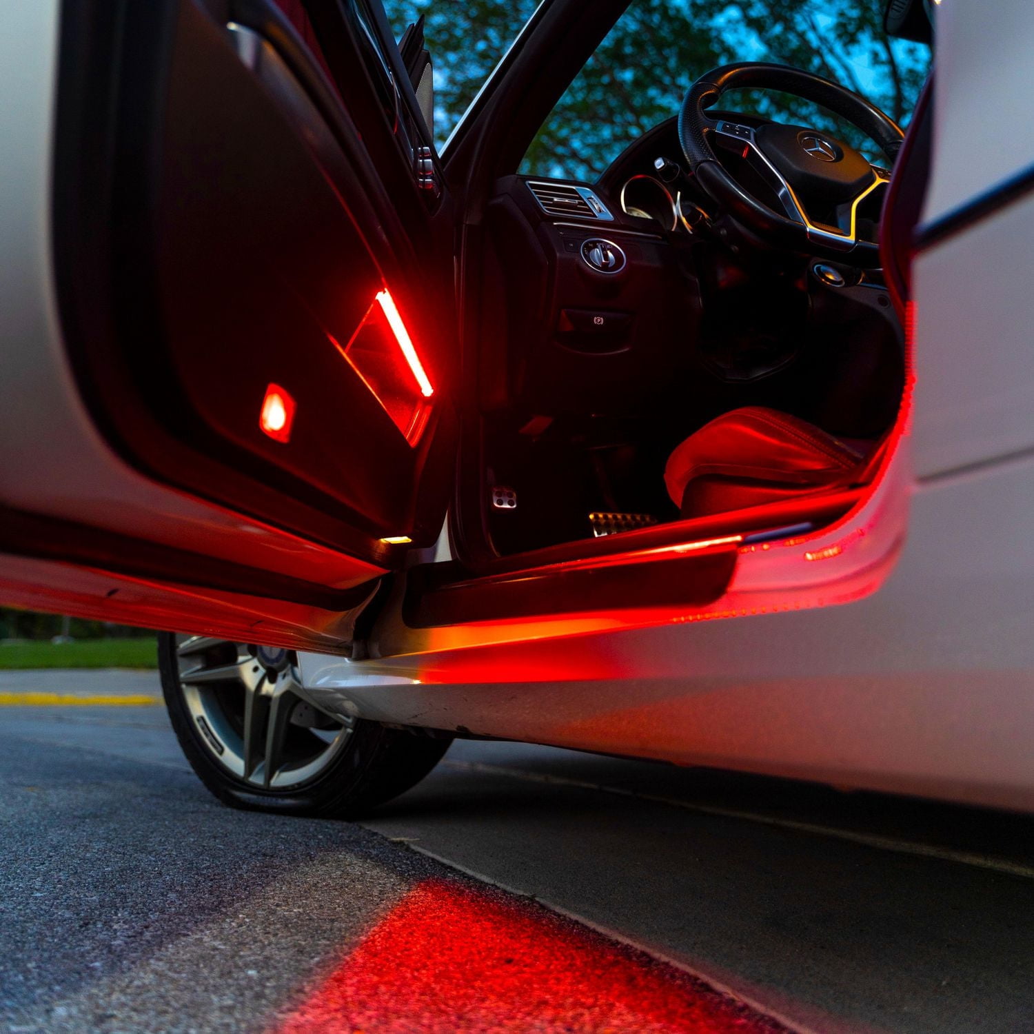 Trousse de base de bandes lumineuses à DEL Ultra pour l’intérieur et l’extérieur – 2 bandes de 12 po, 12 V – Violet