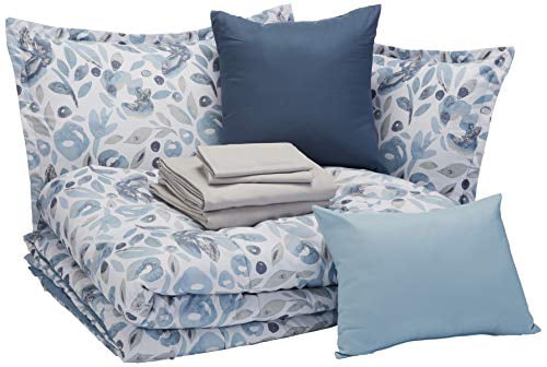 Full/Queen AmazonBasics 7-Piece Bed-In-A-Bag Dusty Blue Trellis 