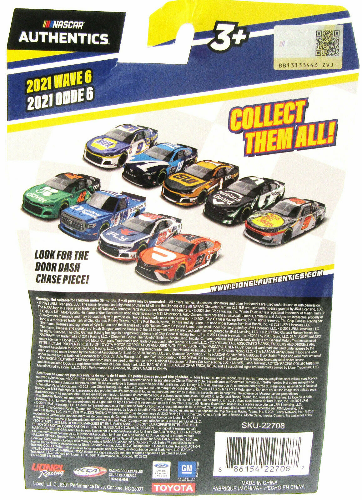 Chase Elliot ~ NAPA Auto Parts Car ~ NASCAR Authentics ~ Die Cast 1:64 Scale