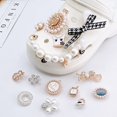 thumbnail image 3 of 20 Charms para crocs-accesorios-pins-ninas-ninos-mujeres-barbilla, 3 of 3