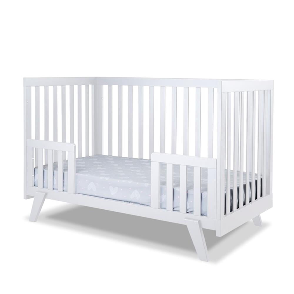 Sorelle Furniture Luce Crib