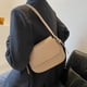 thumbnail image 3 of Bolso de hombro Salvador para mujer cruzado pequeño de piel sintética Caqui, 3 of 10