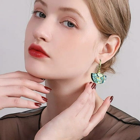 1 Pair Personality Trend Geometric Fan-shaped Fashion Light  Ear Hook Pendant Earrings