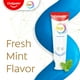 thumbnail image 4 of Pasta de dientes Colgate Total Whitening Gel, 150 ml, paquete de 4, 4 of 9