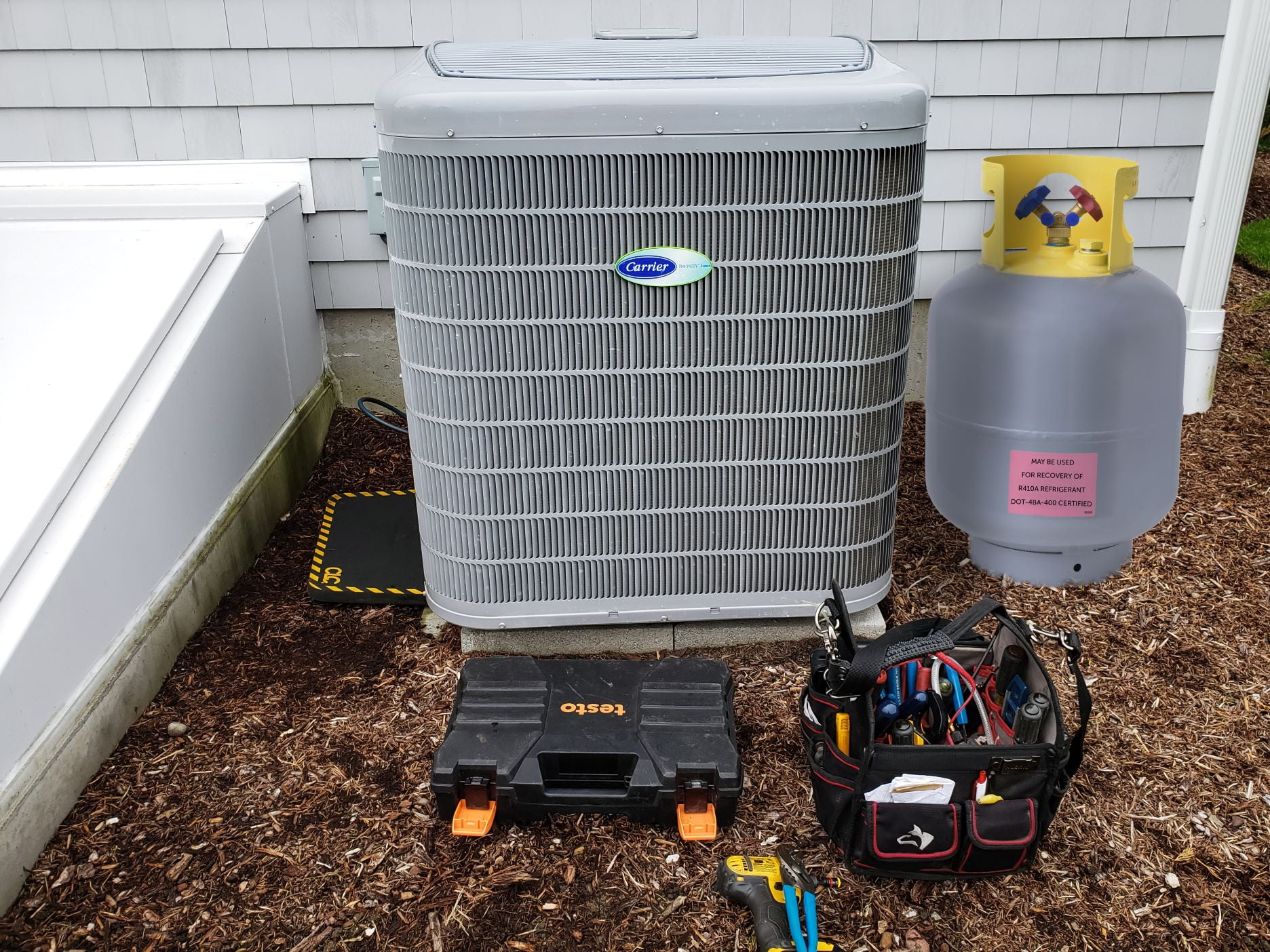 Flame King Refrigerant Recovery Empty Propane Tank, DOT Approved Propane Cylinder, 50Lbs, Gray