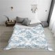 thumbnail image 5 of Elegante manta de toile con estampado floral azul y blanco, ideal para decorar la habitación, ideal para cama y sofá, de 101 x 76 cm., 5 of 8