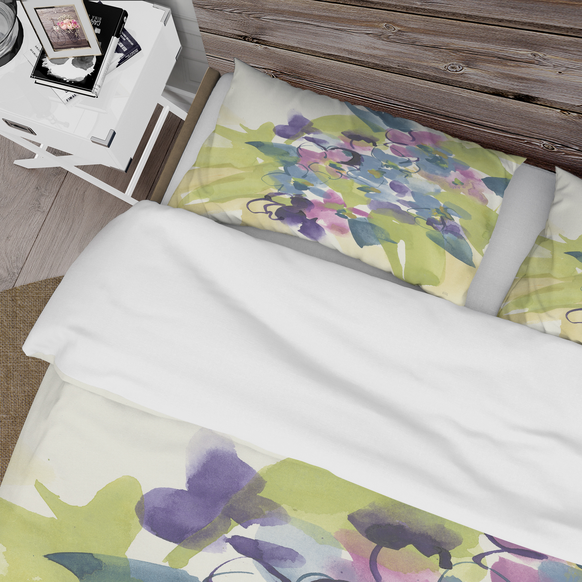 Designart 'Spring Bouquet I' Traditional Duvet Cover Set