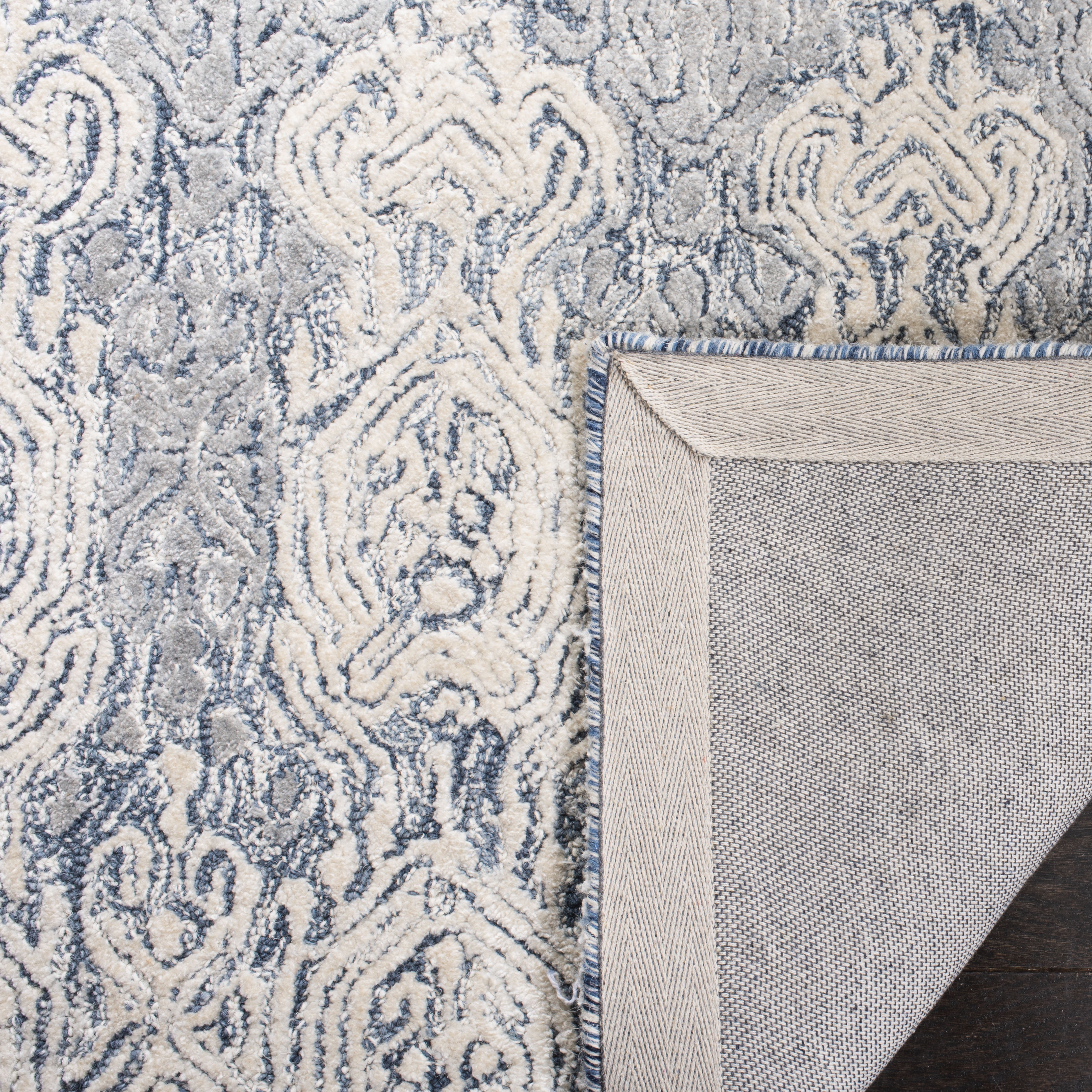 SAFAVIEH Glamour Aubree Abstract Area Rug, Blue/Ivory, 6' x 6' Square