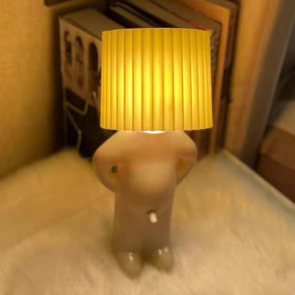 Lampe de Lit pour Homme Kreativ Lampa Stygg Pojk Blyg Man Liten Nattlampa - Ourletredning - EU-kontakt