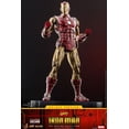 thumbnail image 2 of Figura Coleccionable Iron Man (deluxe) Sixth Scale Figure By Hot Toys HOT TOYS SIXTH SCALE FIGURE, 2 of 8