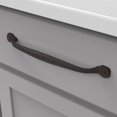thumbnail image 4 of Hickory Hardware P2995-RI-5B 224 mm CC Armoire Rustique Raffinée, Fer Rustique - Lot de 5, 4 of 5