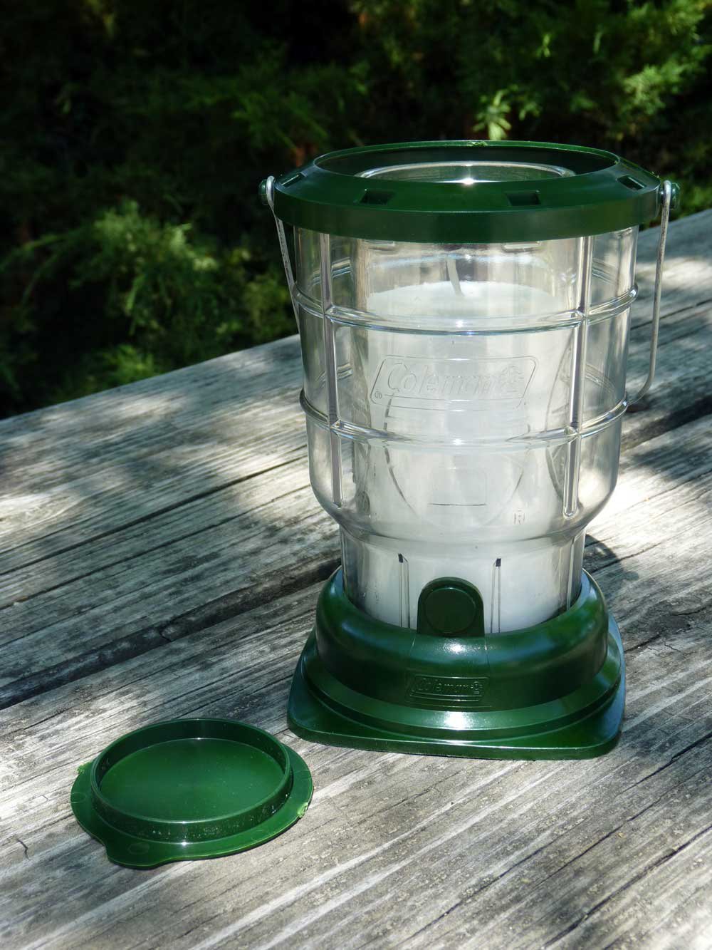 Coleman Citronella Candle Outdoor Lantern - 70+ Hours, 6.7 Ounce, Green - image 2 of 7