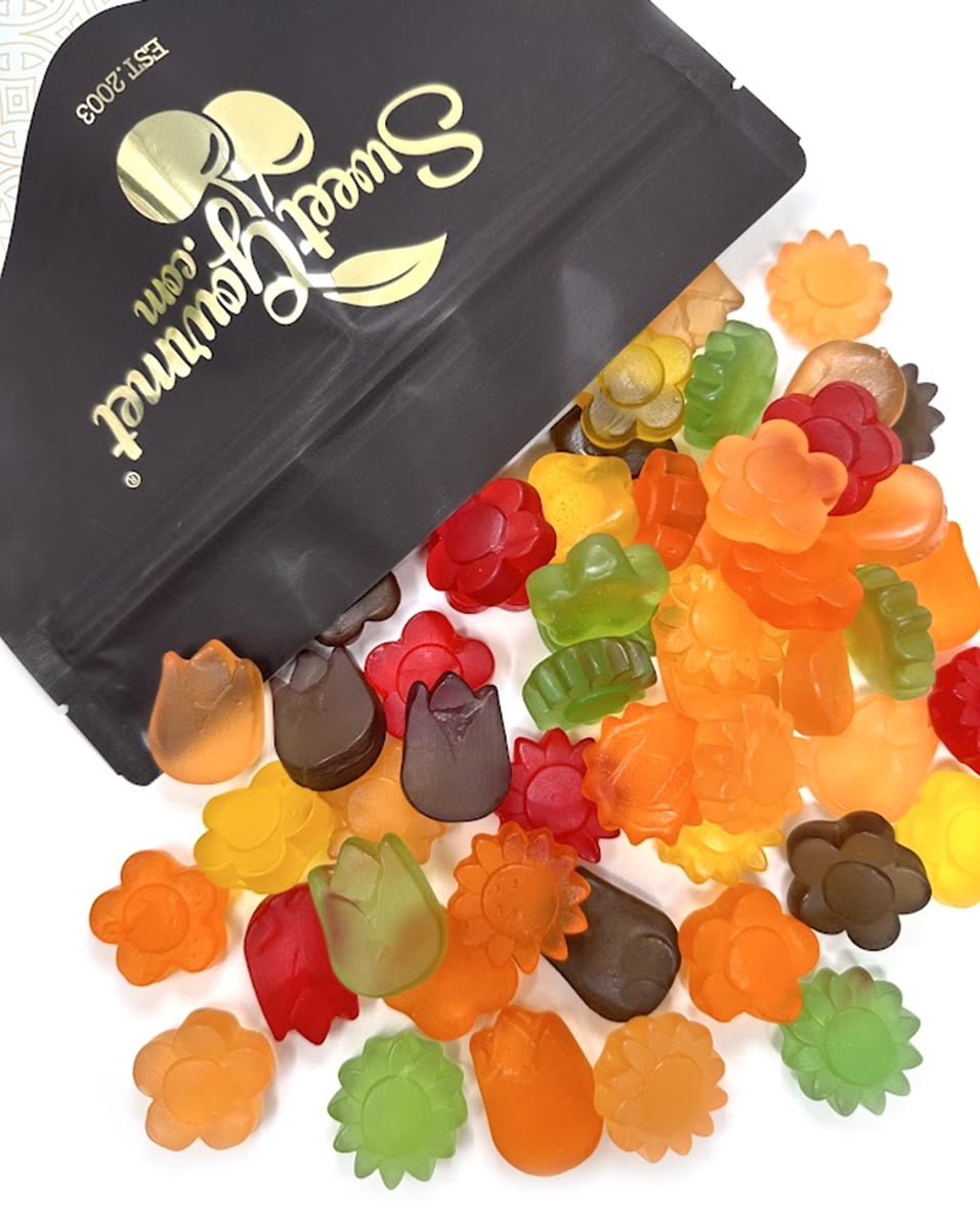 SweetGourmet Awesome Blossoms Spring Flower Gummy Candy | 2 Pounds