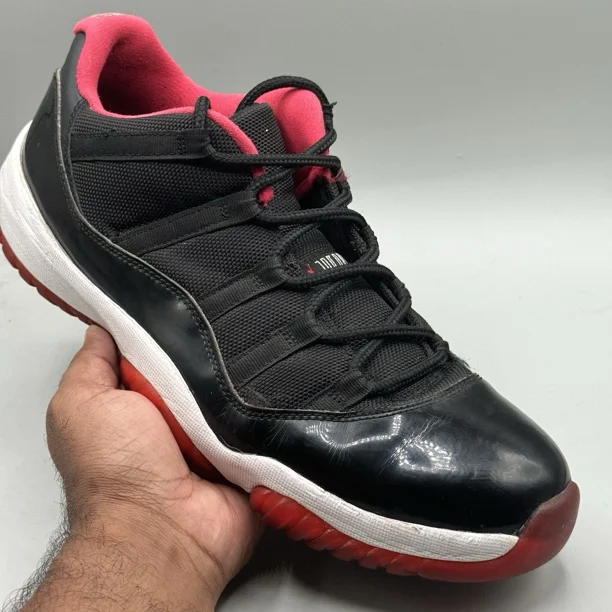 Ni - ke Ni - ke Air Jordan 11 Low Size 10.5 Black 528895-012 Basketball Shoes Sneakers