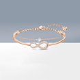 thumbnail image 5 of Swarovski collection de Bijoux en Cristal, Ton Rhodié et Or rose, 5 of 5