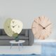thumbnail image 2 of Reloj de pared,Reloj de pared silencioso Reloj de pared nórdico Decoración del hogar,Relojes decorativos para pared,oficina,aula,hogar.,Reloj de pared redondo,Reloj de pared de madera maciza, 2 of 8