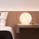 thumbnail image 4 of Lámpara de mesa decorativa de noche con forma de orbe y LED, lámpara de mesa pequeña, lámparas decorativas de ambiente, 4 of 6