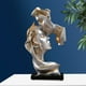 thumbnail image 3 of Estatua de resina Cateissary escultura de arte abstracto impresionante para interiores modernos beso 7128F-02, 3 of 6