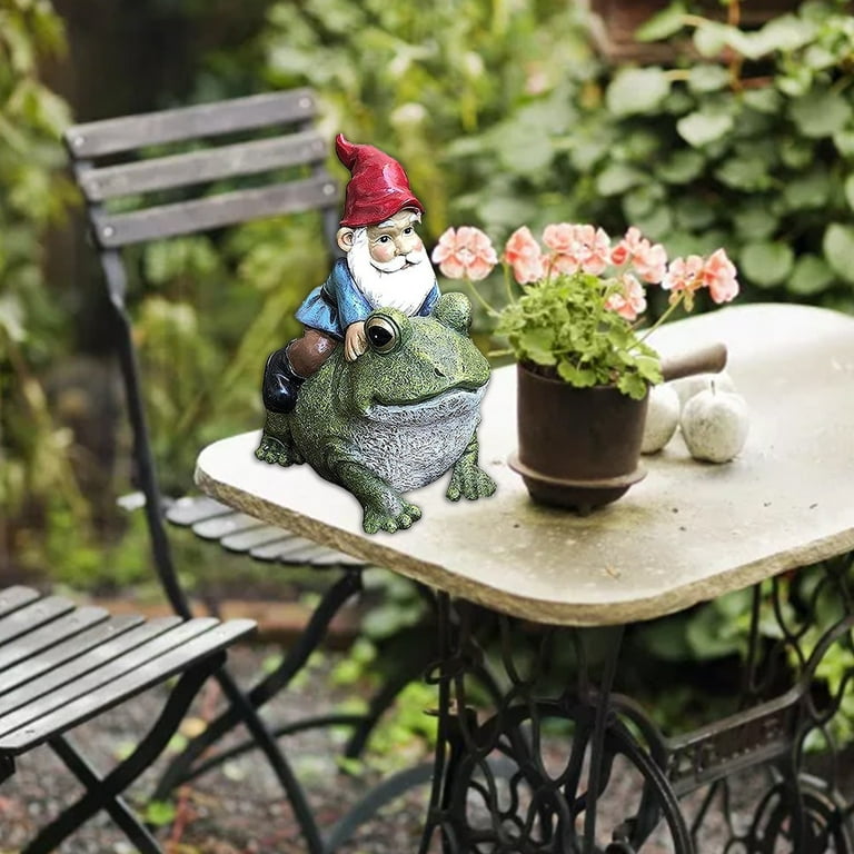 Spring garden outlet gnome