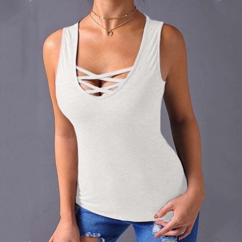 sleeveless tight shirt