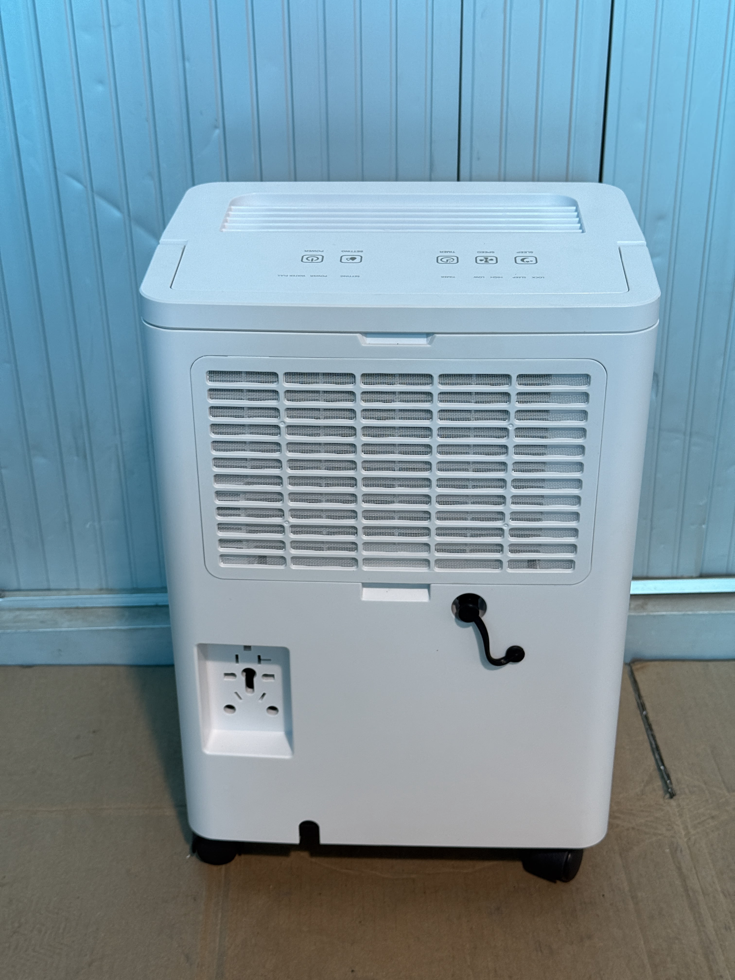 Aqukesu 10 Pints Dehumidifier for Spaces up to 2,500 Sq. Ft at Home, with Reusable, Washable Air Filter, 1.05 Gal Water Tank and Drain Hose, for Large & Medium Rooms, Basements