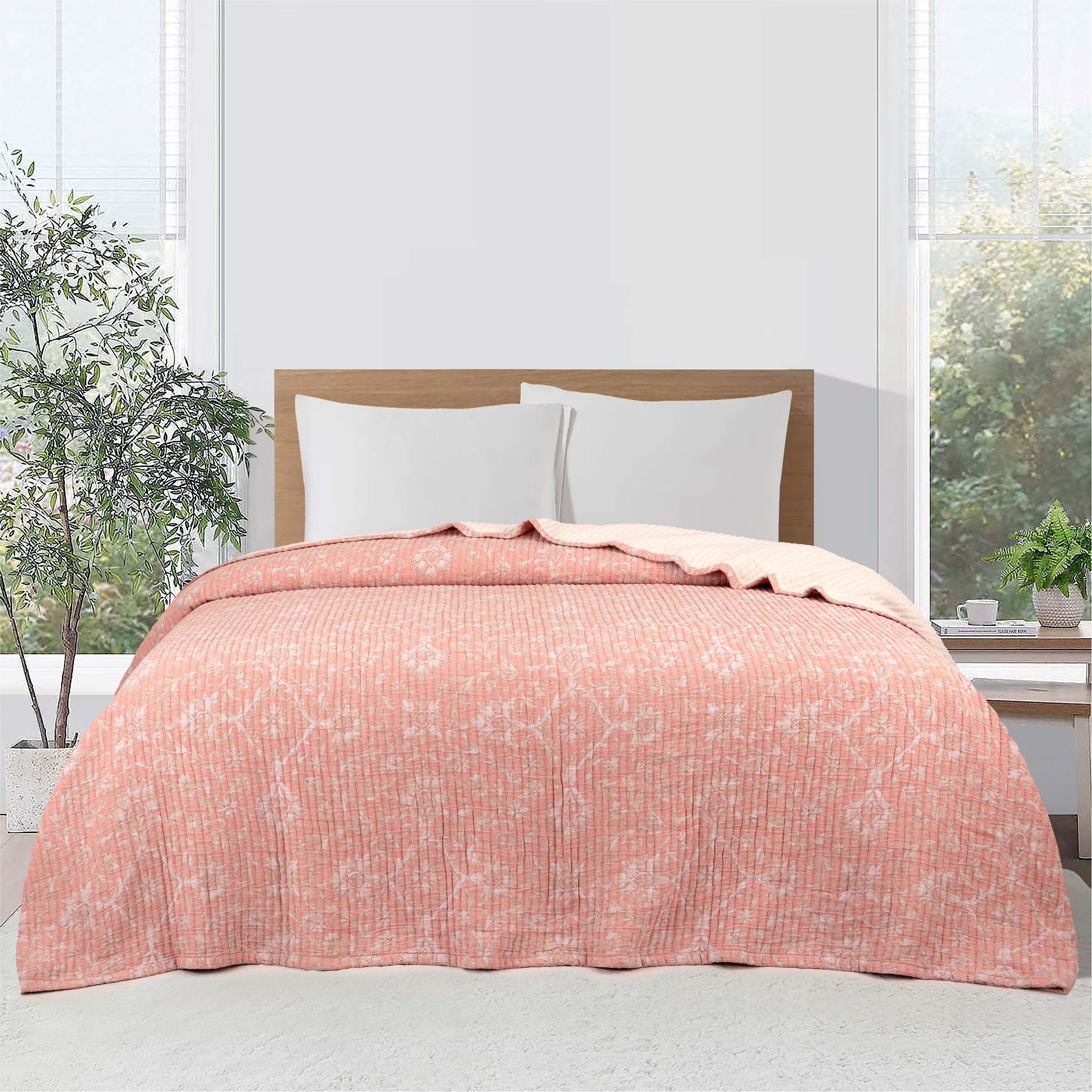 Mainstays 100% Cotton Matelasse Quilt Bedding Terracotta Floral Printed Denier Filled Jacquard Quilts, Full/Queen - Reversible, Breathable