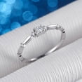thumbnail image 4 of Anillo de fila de ondas de encaje Nuevo anillo de fila de moda Anillo de vicio Anillo de diamante pequeño Anillo de moissanita, 4 of 5