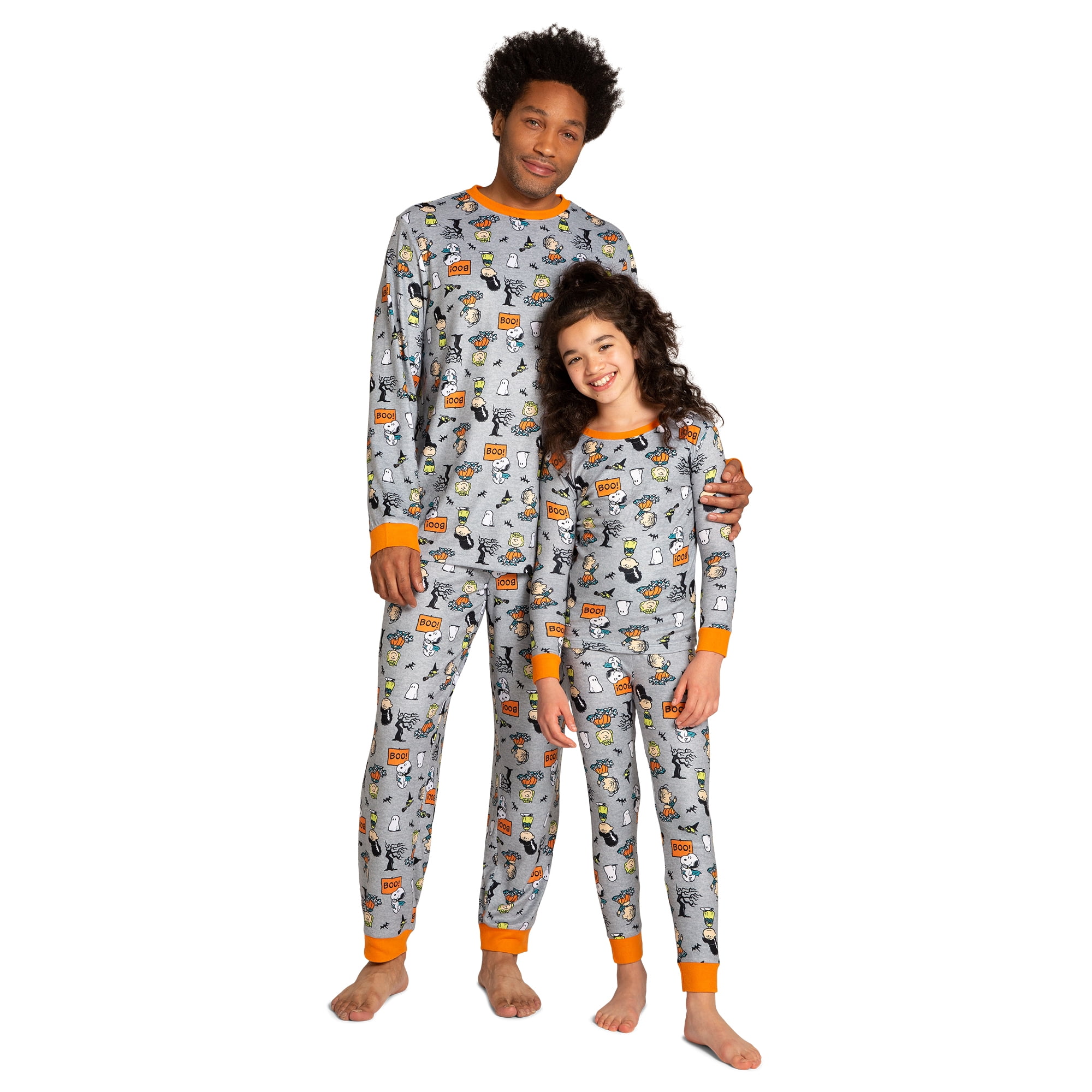 Initial Design Children's Personalised Christmas Kids Pyjama Nightwear Set 