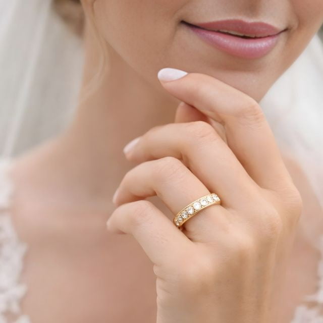 Mauli Jewels 1 Carat White Diamond Engagement Ring for Women – Wedding Band in 14K Solid Yellow Gold