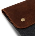thumbnail image 4 of MegaGear Genuine Leather and Fleece MacBook Bag for 15 & 16 Inch, 4 of 5