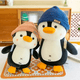 thumbnail image 4 of 2Pingüinos Negro Blanco Peluche Gorro Belug, Rosa/Azul, 4 of 5