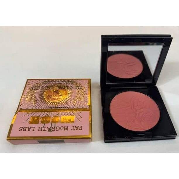 Blush Pat McGrath Divine Rose III, textura sedosa